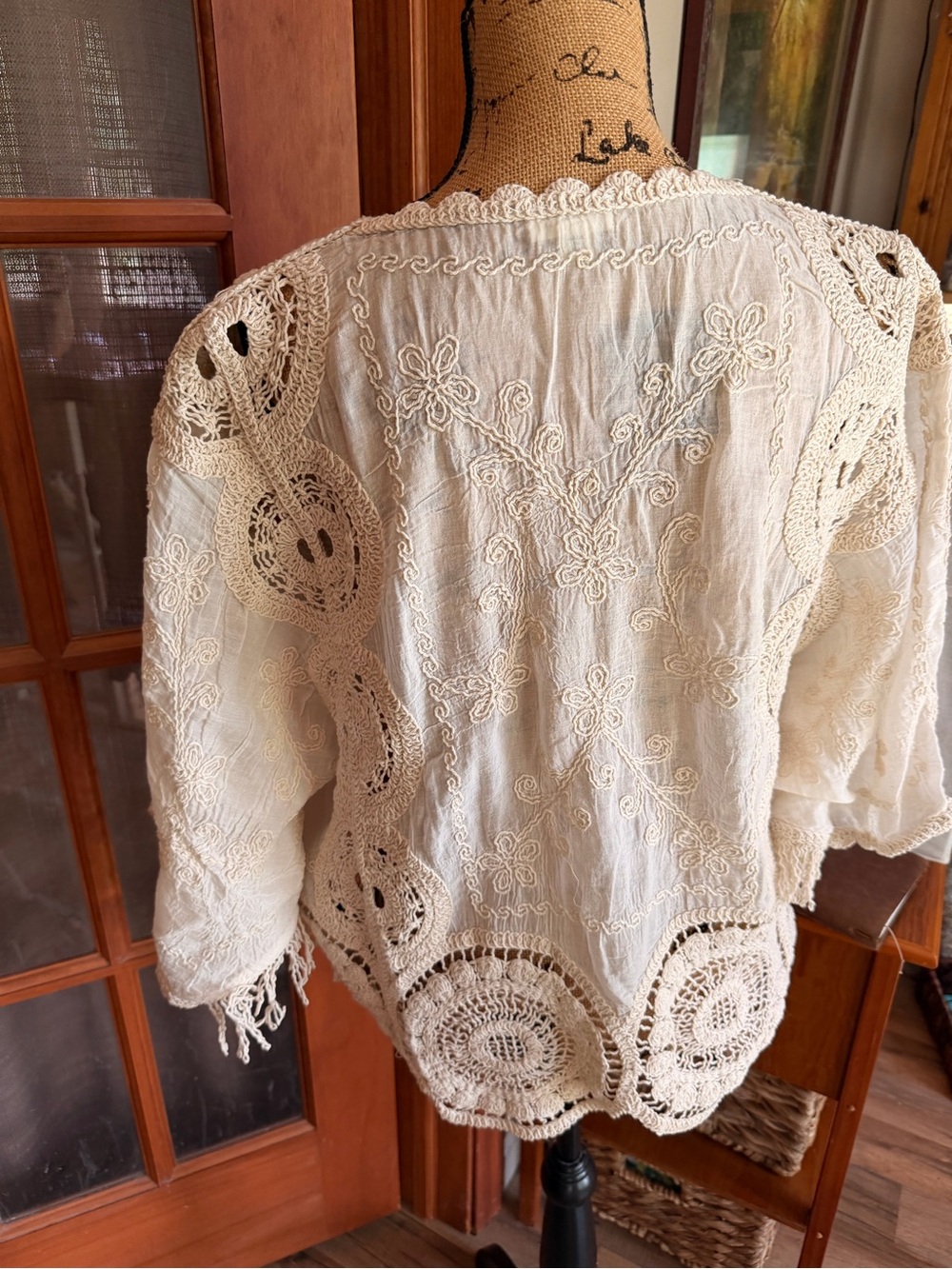 POL Cream Crochet Lace Peasant Blouse - Picture 2 of 6